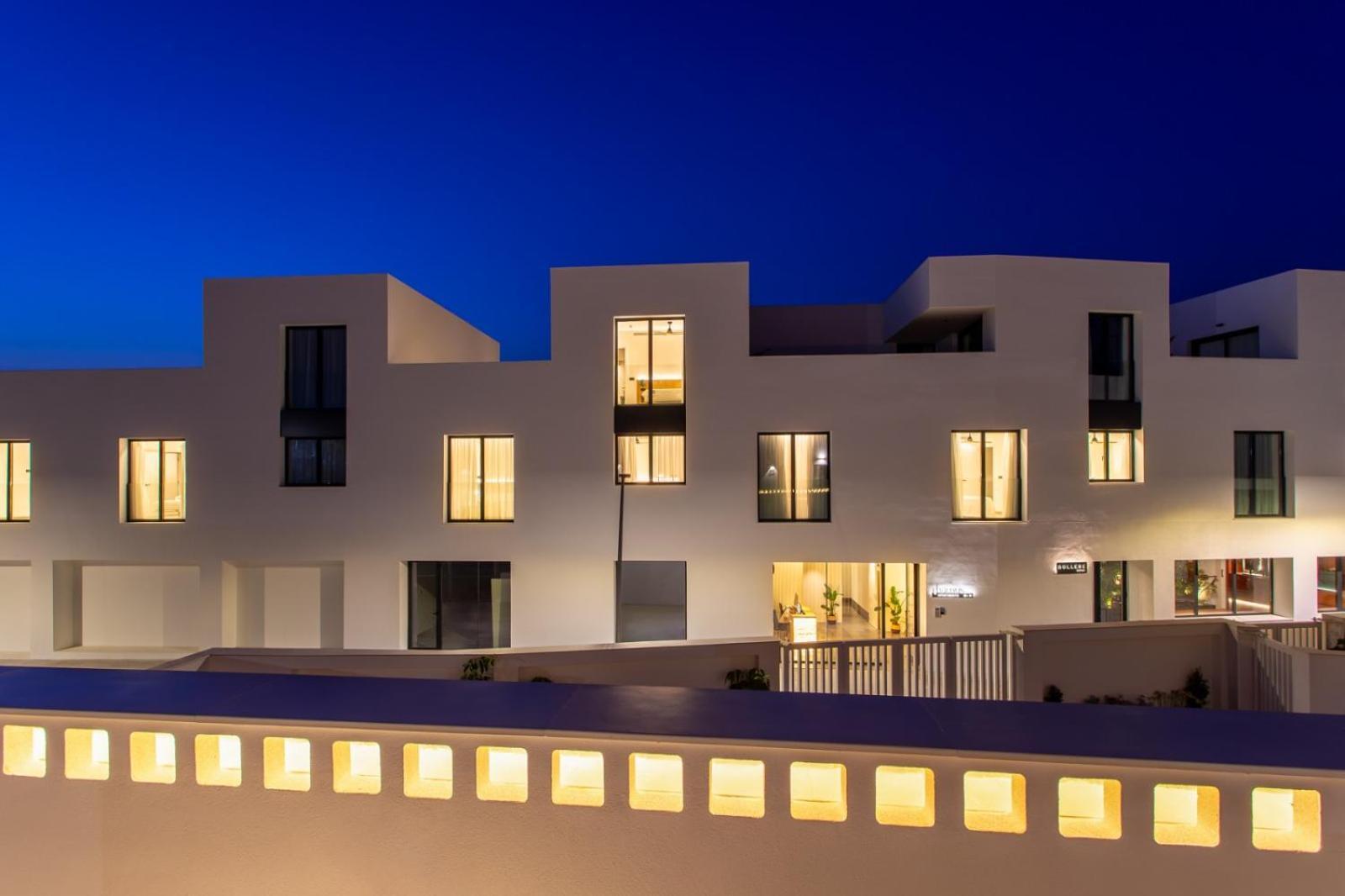 Hotel Apartamentos Hamus コニル・デ・ラ・フロンテラ エクステリア 写真