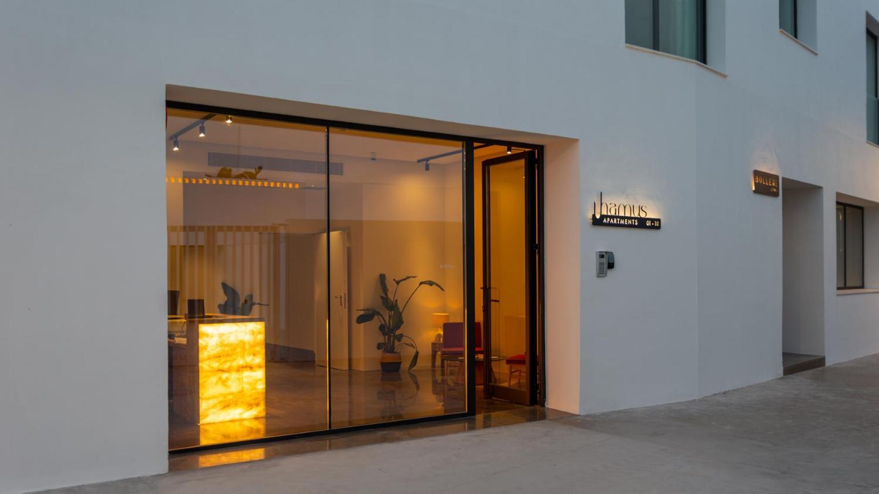 Hotel Apartamentos Hamus コニル・デ・ラ・フロンテラ エクステリア 写真