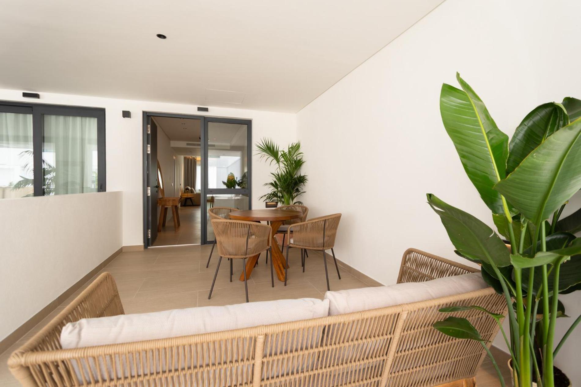 Hotel Apartamentos Hamus コニル・デ・ラ・フロンテラ エクステリア 写真